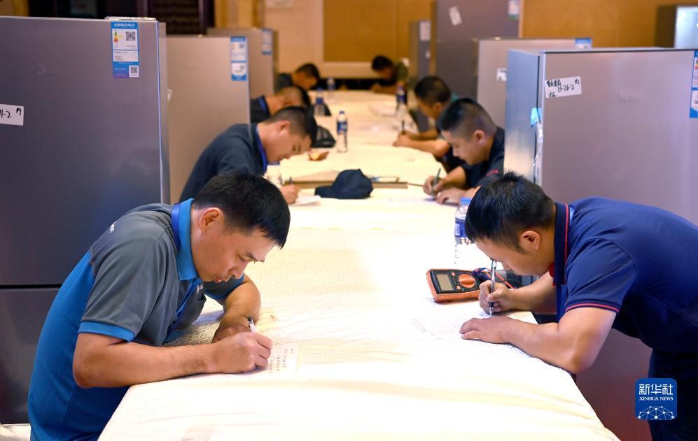 牌棋下载app